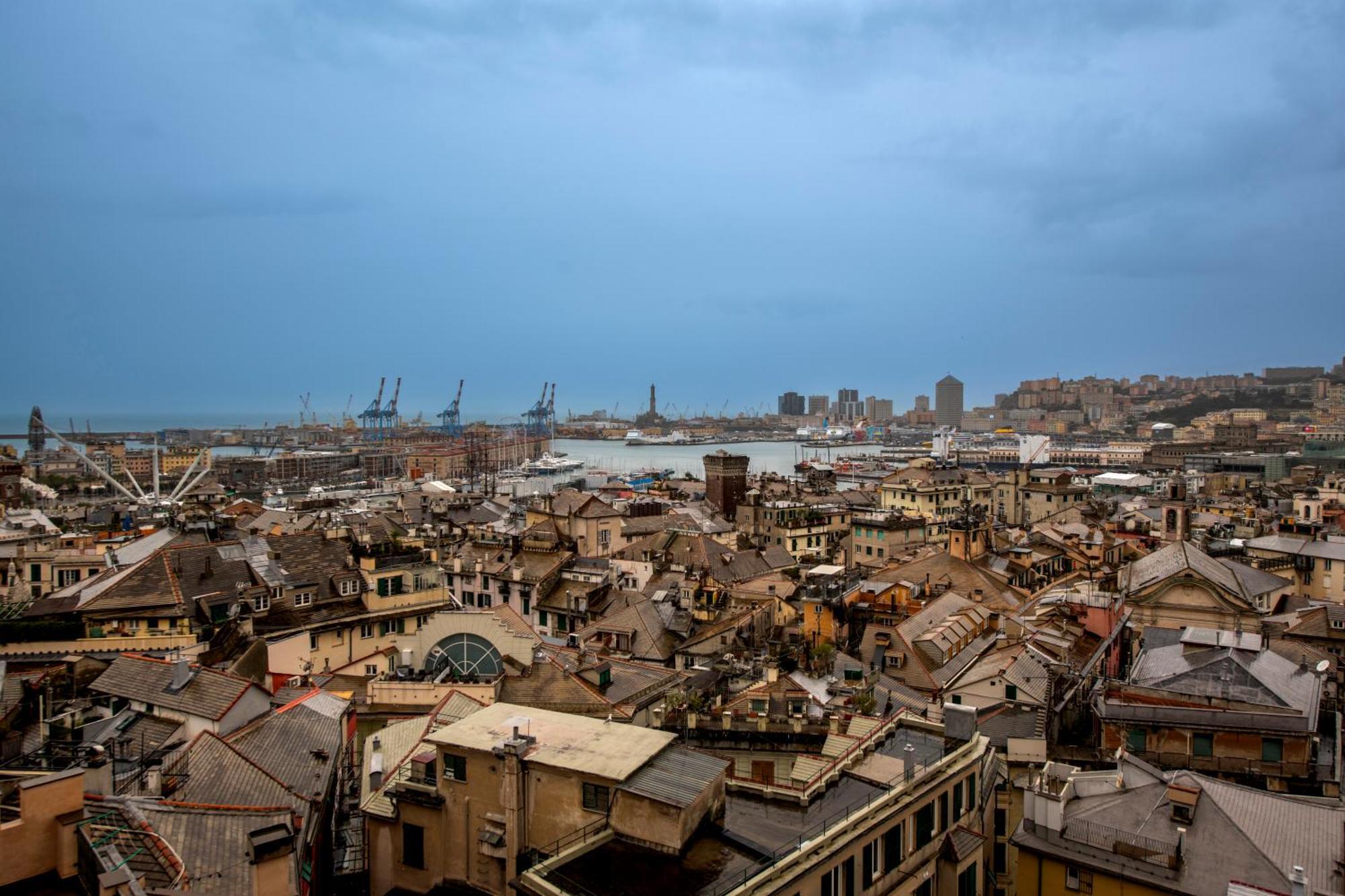 258 - The Loft In Largo Zecca - Luxury Nel Cuore Di Genova Eksteriør bilde