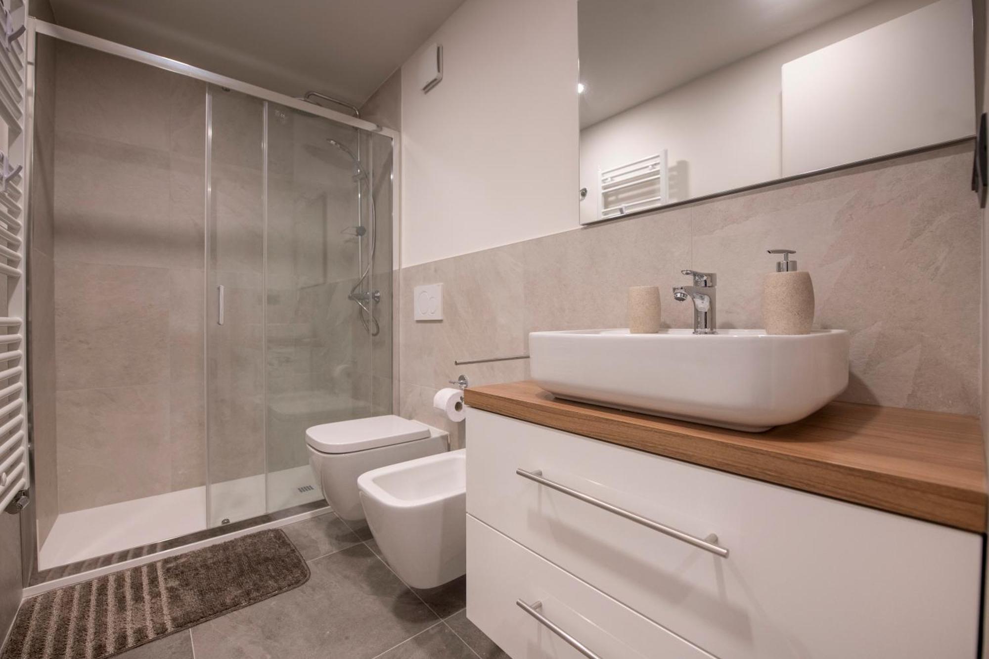 258 - The Loft In Largo Zecca - Luxury Nel Cuore Di Genova Eksteriør bilde